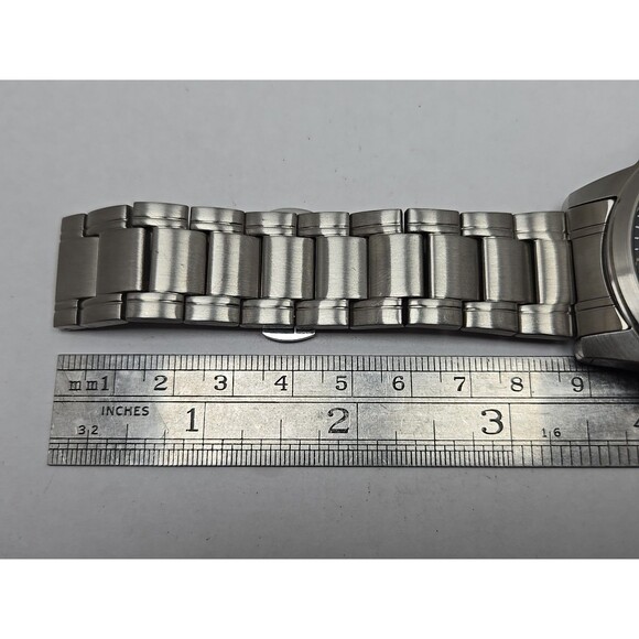 Elevon Hughes Men's Stainless Steel Date Display Watch Model ELE100-4 Rare - Picture 10 of 11